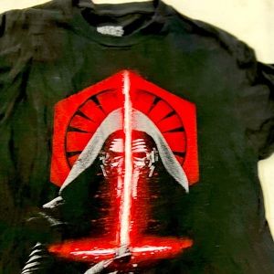 Men’s Star Wars T-Shirt Size Medium